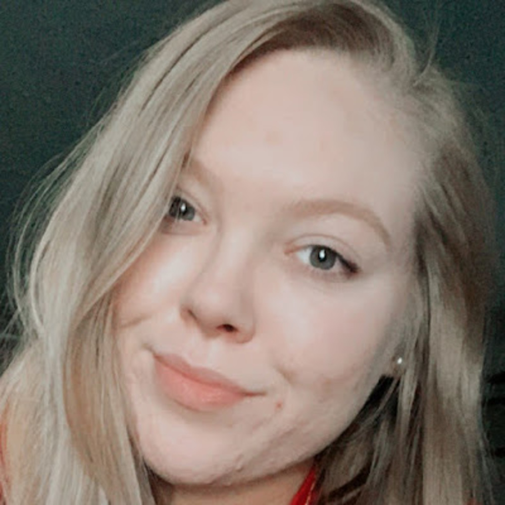 Meet your Posher, Savannah